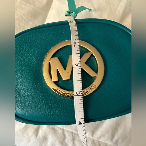 MK Zippered pouch Teal. - Picture 6 of 7